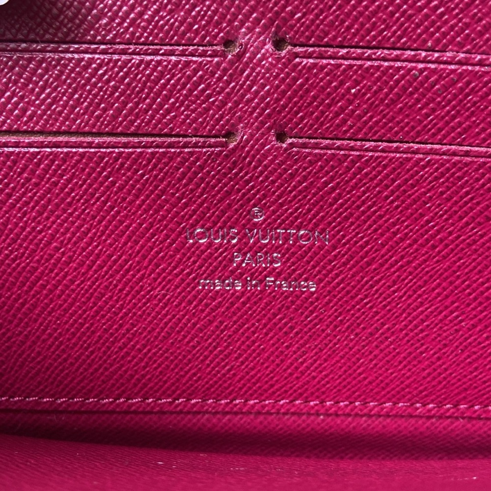 Louis Vuitton Grenade Epi Leather Zippy Wallet - Picture 12 of 16